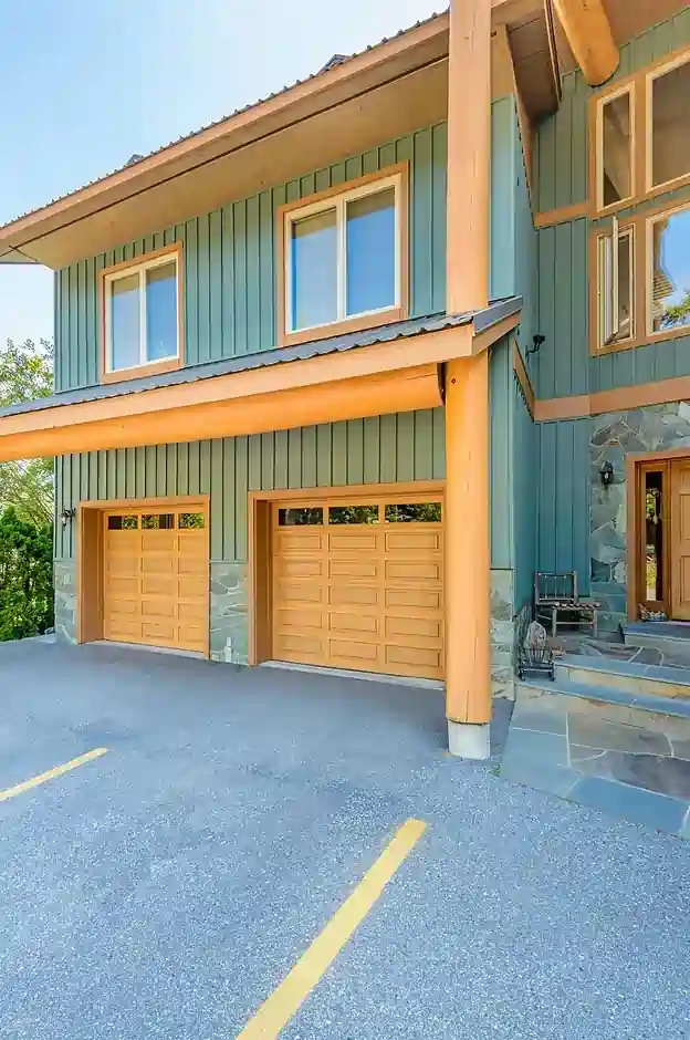 Proven Commercial Door Repair in Cochrane